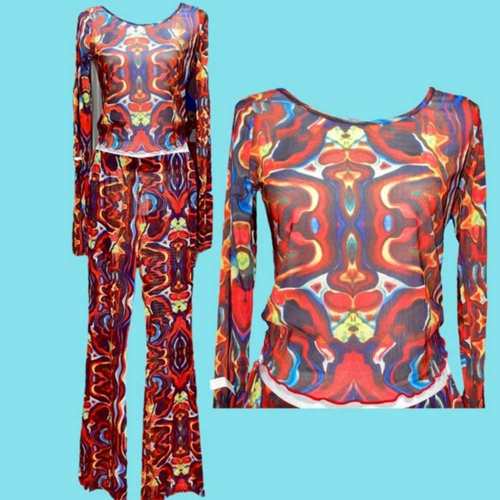 Kendall & Kylie Two-Piece Funky Top & Bottoms – NWT